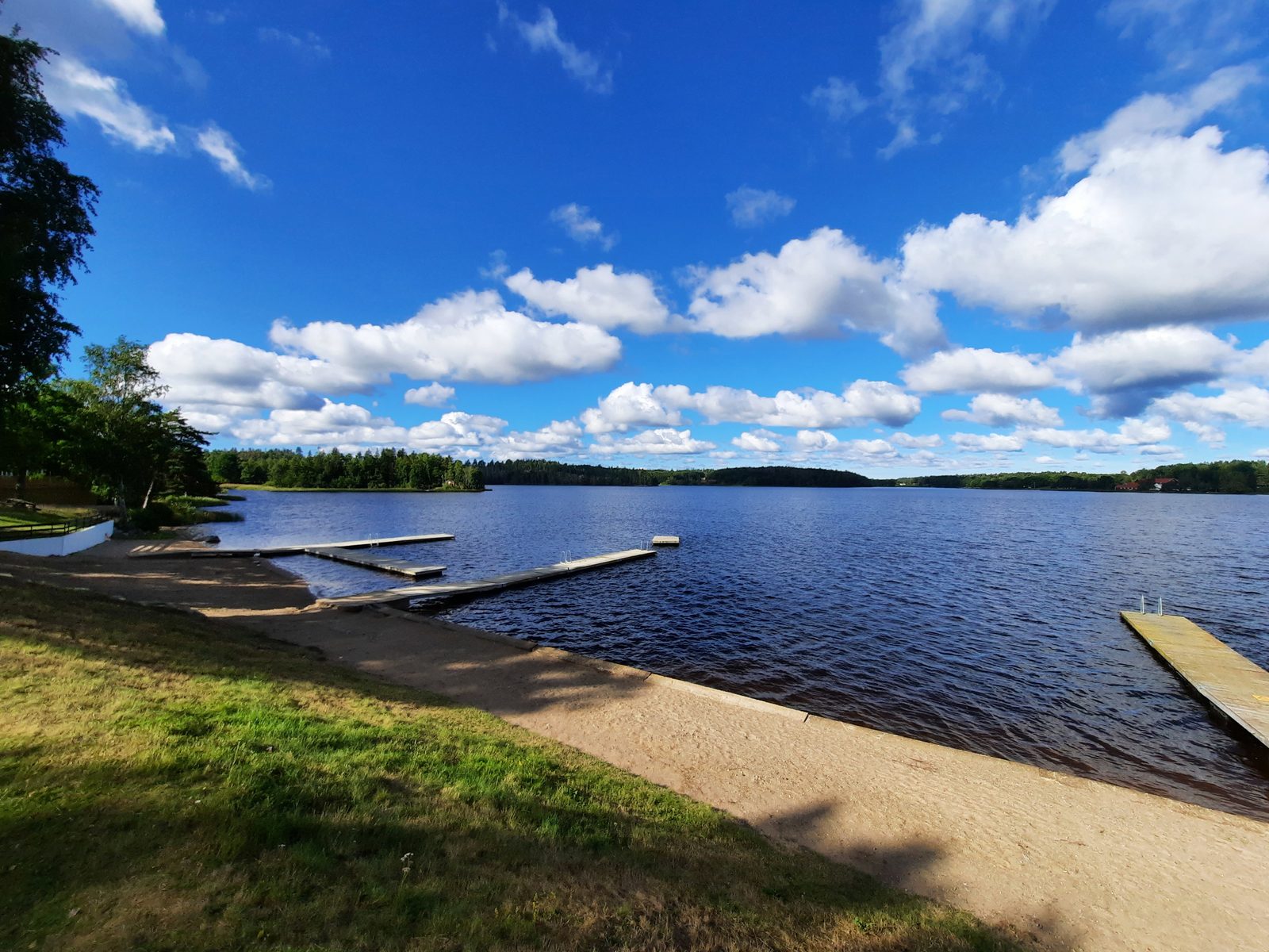 Orrestaöbadet och Orrestaö camping